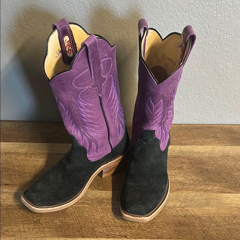 Purple and Black Heeled Boots with Western Flair